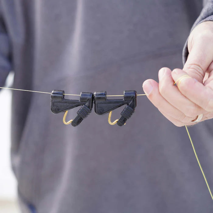 Aftco Goldfinger Outrigger Clip