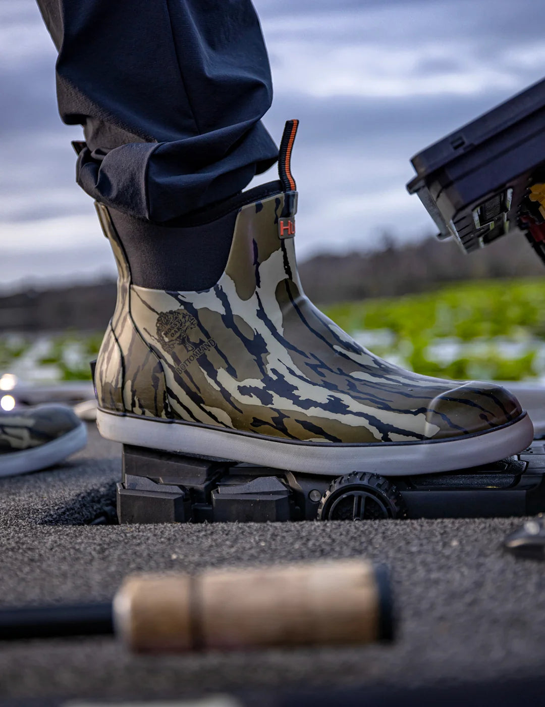 Huk Mossy Oak Rogue Wave Boots