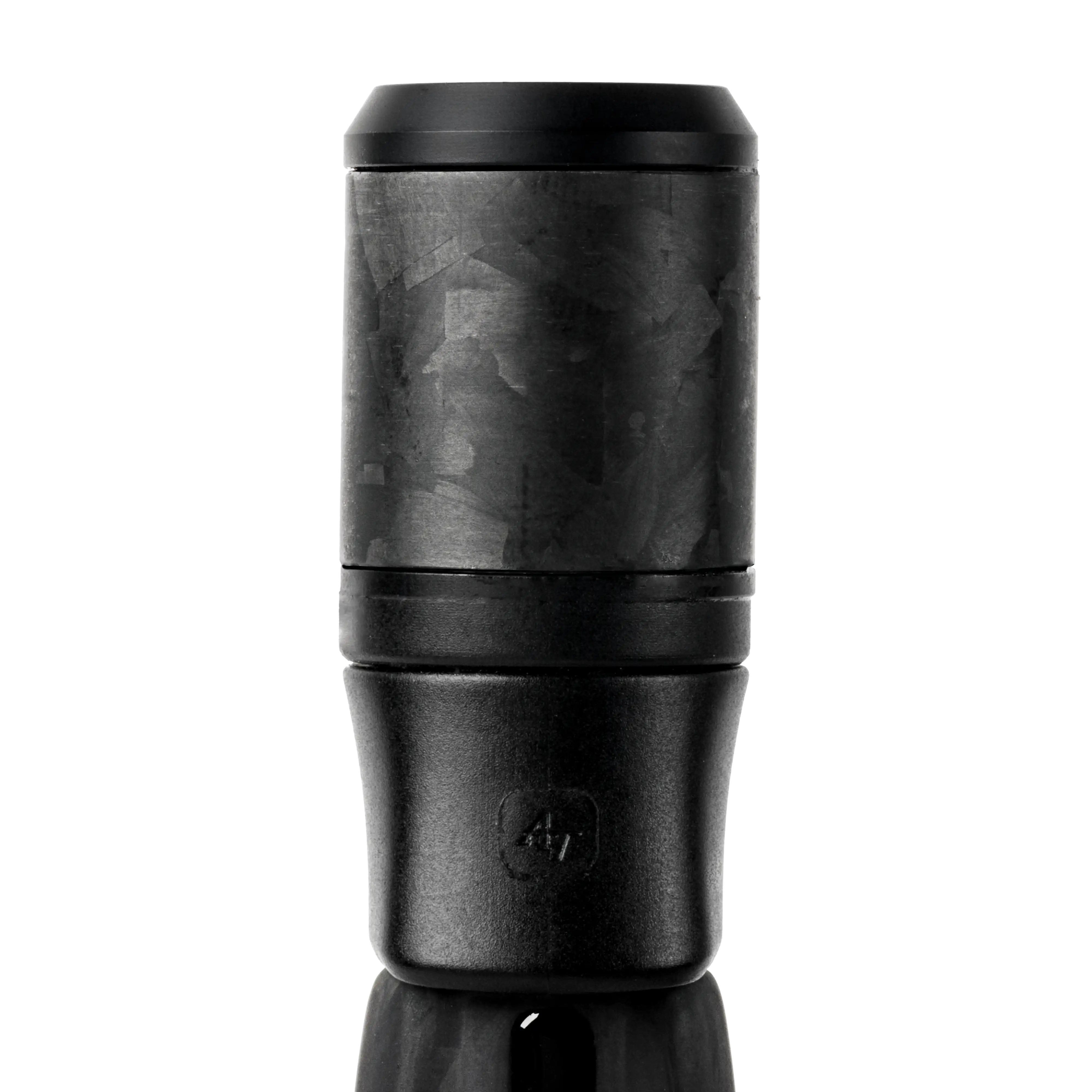 #color_Matte Forged Carbon