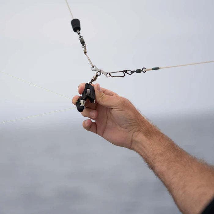 Aftco Roller Troller Outrigger Clip