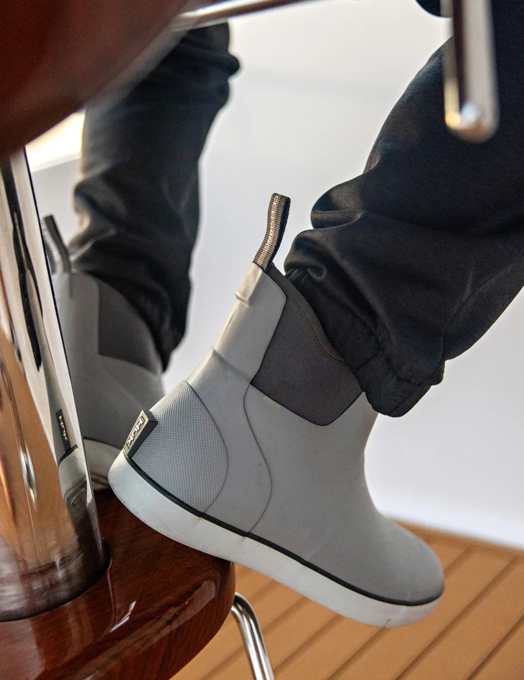 Huk Rogue Wave Boots